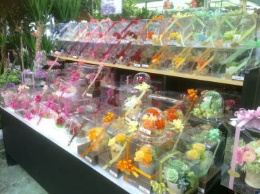 「芳花園」　（愛知県名古屋市中区）の花屋店舗写真4